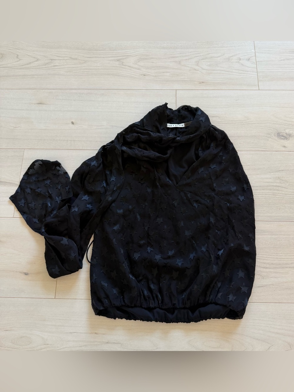 Alice + Olivia Black Star-Texture Tank Top
